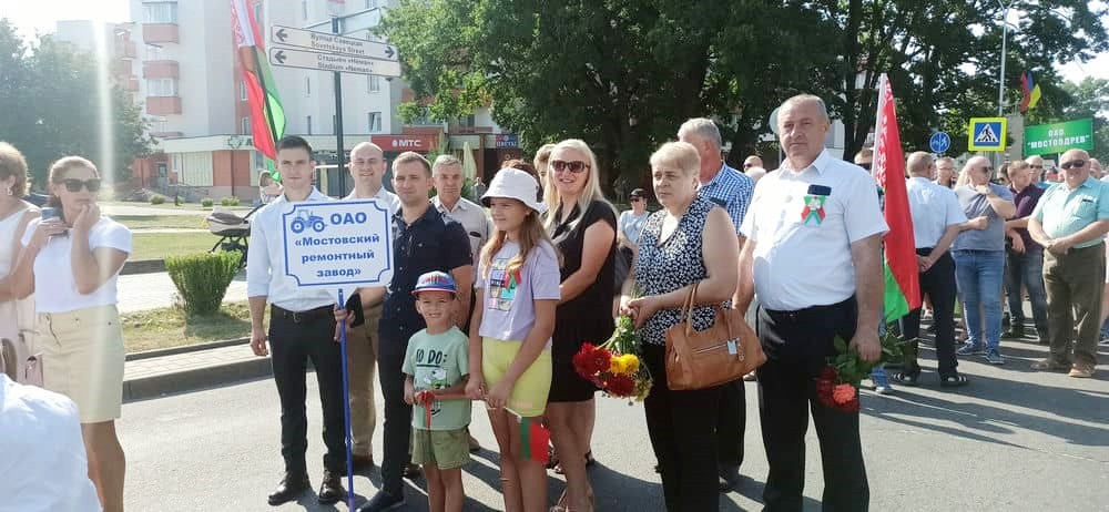 МЫ празднуем день рождения города Мосты
